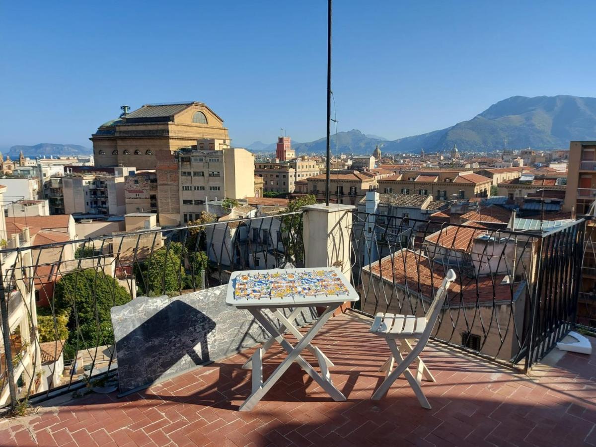 Casa Vacanze Francesca Hotel Palermo Kültér fotó